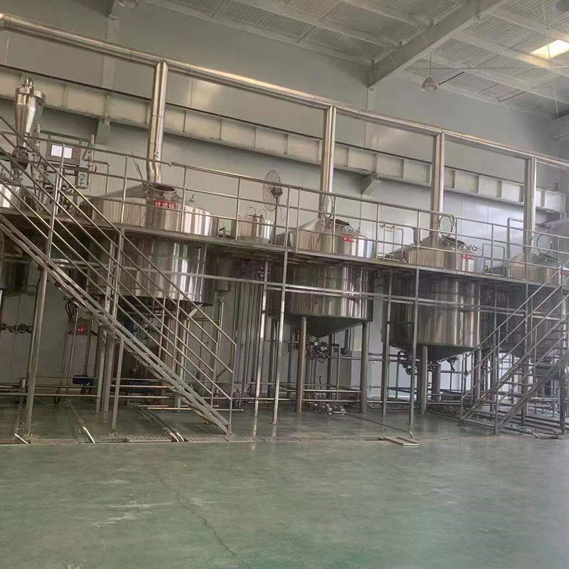 梨林镇精酿啤酒设备厂—平面布置、设备设计、制造、调试、培训等一条龙服务_COPY
